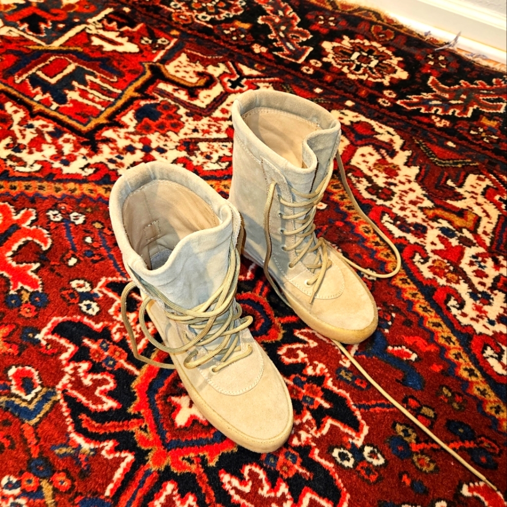 Yeezy season 2 crepe boots. 100% authentic